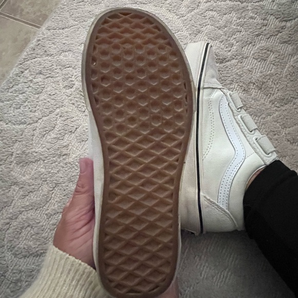 Velcro Vans size 5 gently worn - Picture 4 of 5